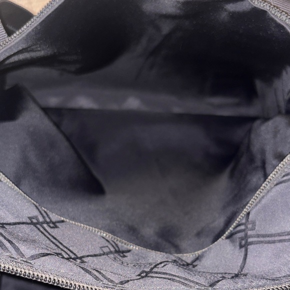 Nina Ricci duffle/computer bag with 2 compartments in EUC. - Picture 13 of 13